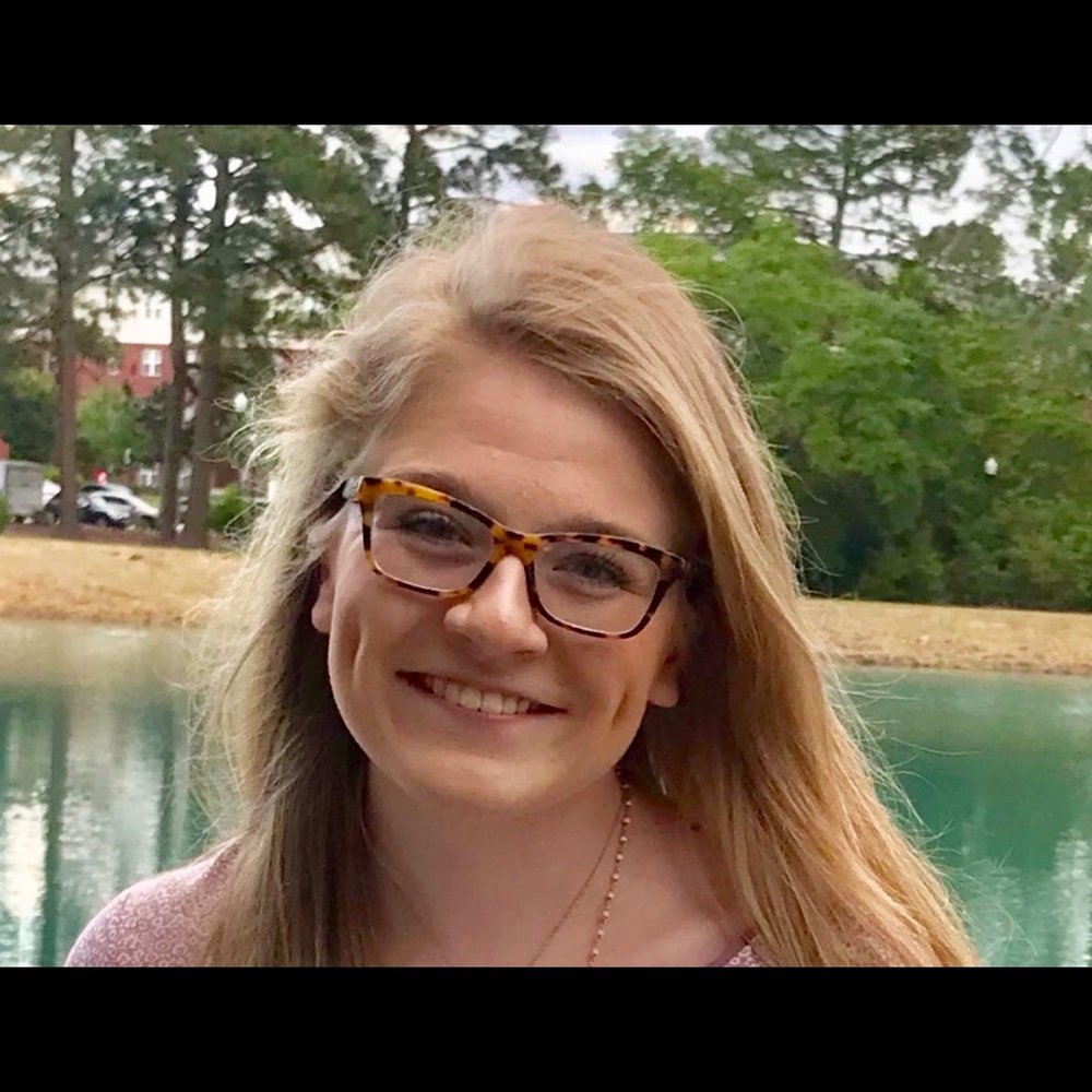 Meet your Posher, Gabrielle